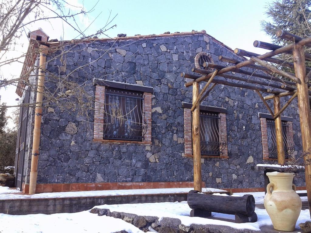 Casa Etna Villa Bronte Bagian luar foto
